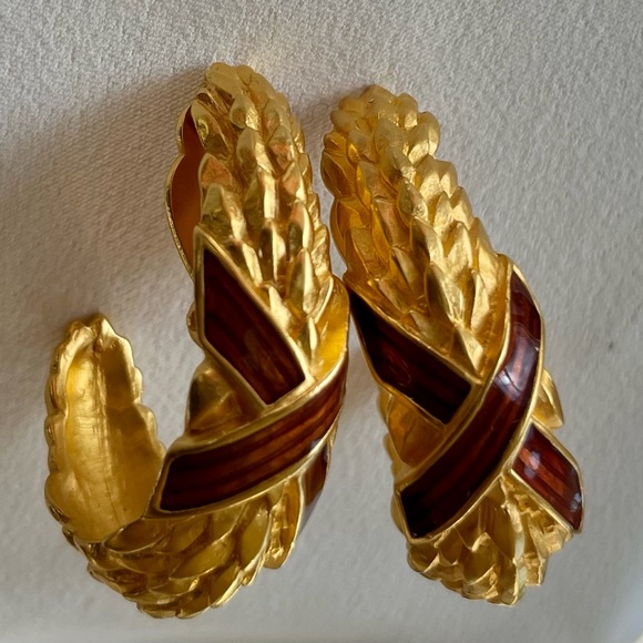 Vintage Karl Lagerfeld Clip on Earrings - Picture 8 of 16